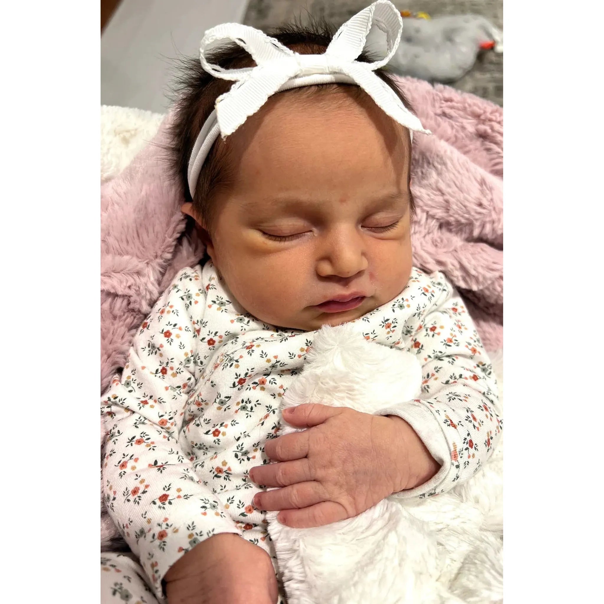 Gerber Moonstitch Bow Newborn