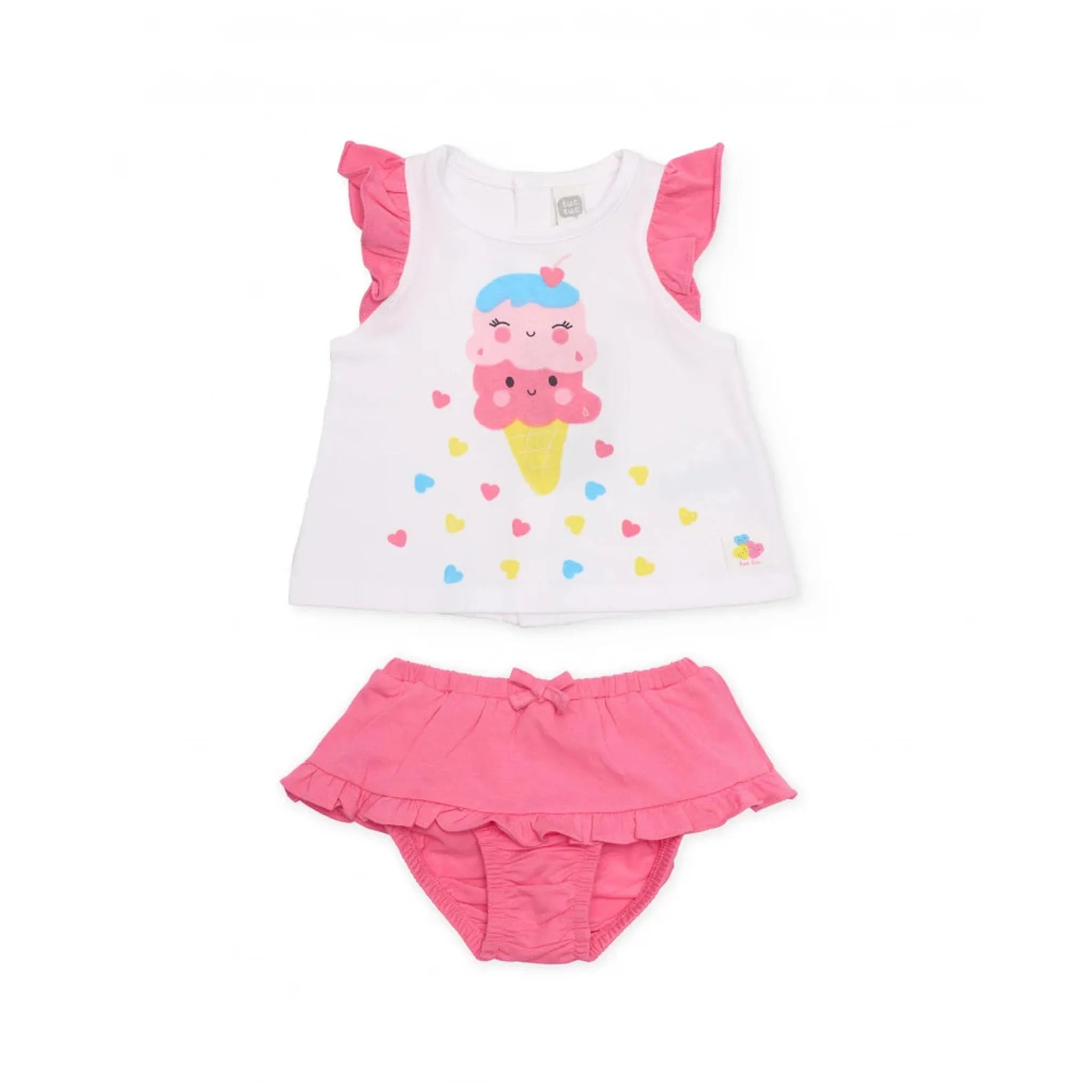 Knitted newborn set with ruffles